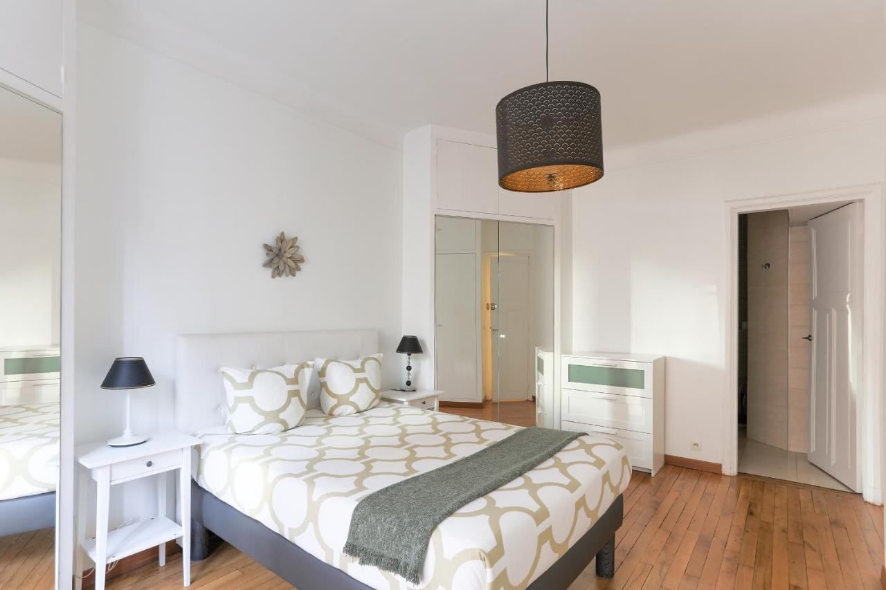 Appartement Place Du Trocadero Paris Exterior photo